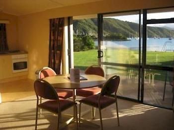 Bay Vista Waterfront Motel Picton Exterior foto