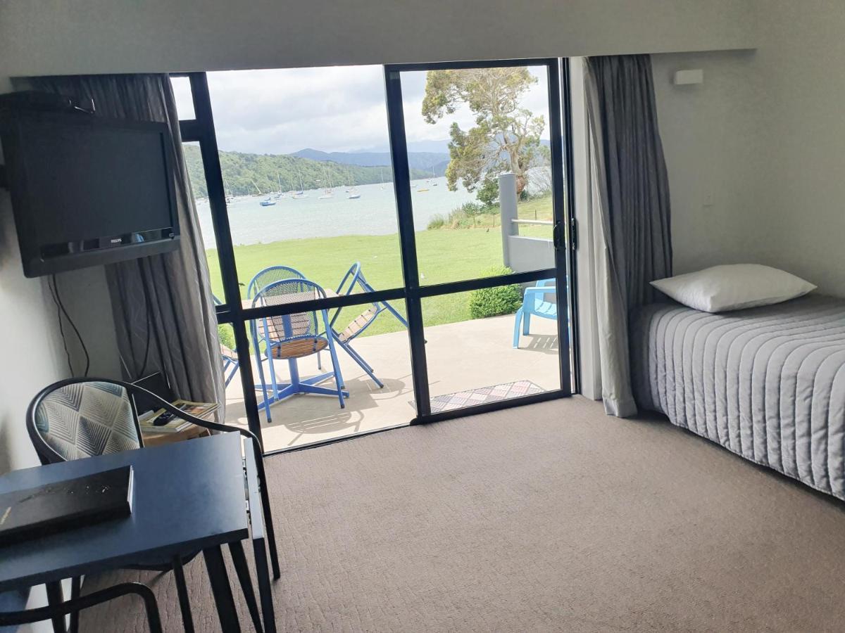 Bay Vista Waterfront Motel Picton Exterior foto